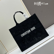 Christian Dior Shopping Bags